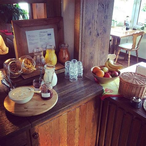 GASTHOF-PENSION HUNAUSTUBEN (Boedefeld) - Hotel Reviews, Photos, Rate ...