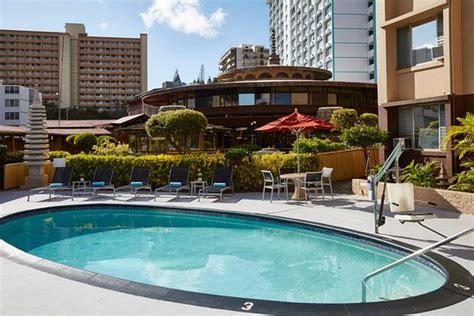 PAGODA HOTEL, Honolulu, Hawaii (₹̶ ̶1̶6̶,̶0̶5̶3̶) ₹ 14,481 Reviews & Photos