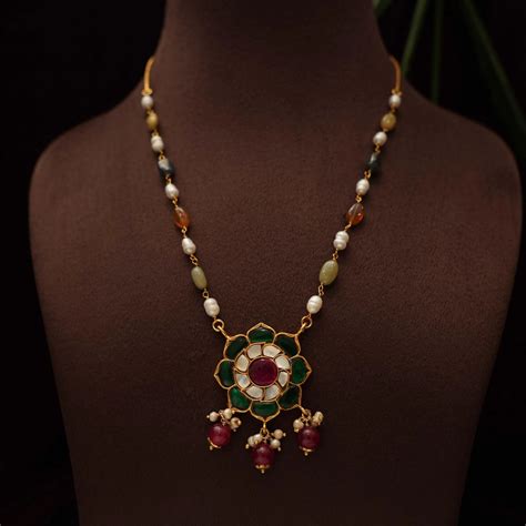 Fanish Silver Beaded Necklace - Green