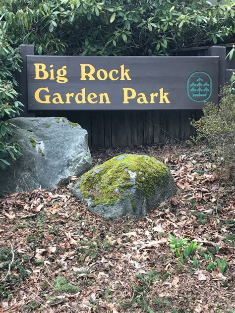 The Big Rock Garden Sculpture Park Walk – Bellingham Walks