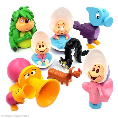 Dreamy World of Amazing Creatures from Alice in Wonderland