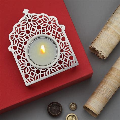 JHAROKHA TEA-LIGHT HOLDER – Code Silver