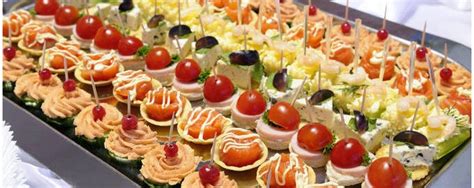 Закуски на праздничный стол – 10 вкусных и простых рецептов на скорую ...