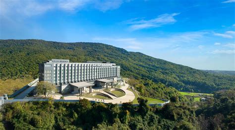 HYATT REGENCY DEHRADUN RESORT AND SPA - Hotel Reviews, Photos, Rate ...