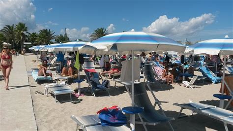 GOLDEN BEACH CAMPING VILLAGGIO (Giulianova) - Campground Reviews ...