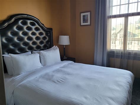 HOTEL CLARENDON (Quebec/Quebec City) - Hotel Reviews, Photos, Rate ...