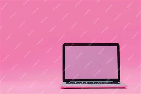 Pink Computer 的图像结果