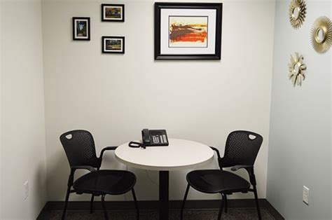 Interview Room Layout 的图像结果