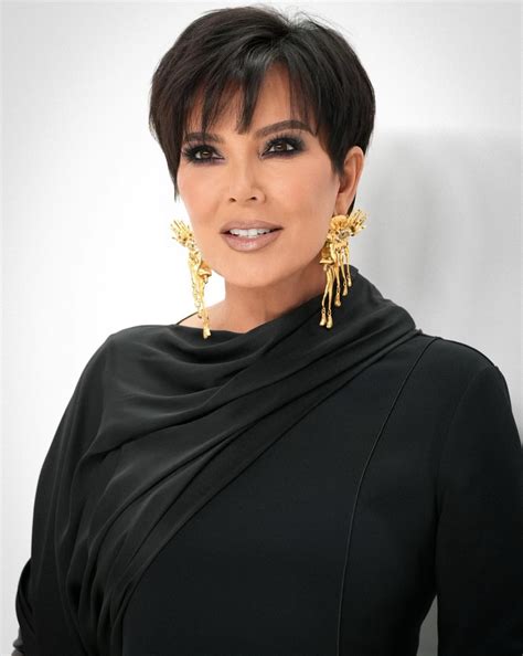 Kris Jenner accused of photoshopping new pics as fans call her out for ...