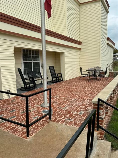 Our Facility | Shiner Funeral Home