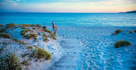Alghero beaches: the 15 best spots for 2025 with map - The Wom Travel