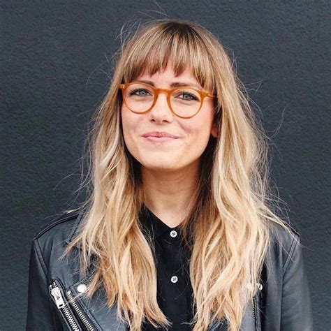 Blond Pony, Bangs And Glasses, Glasses Style, Short Hair Glasses, Women ...