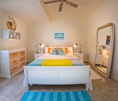 Reef House North Beachfront - Apartments for Rent in Cockburn Town ...