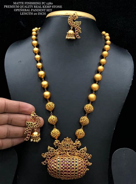 Latest Trending New Gold Jewellery Collection - Indian Jewelry Designs