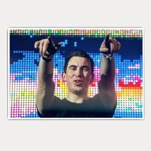 EDM Player Hardwell (18x12) Paper Print - Abstract posters in India ...