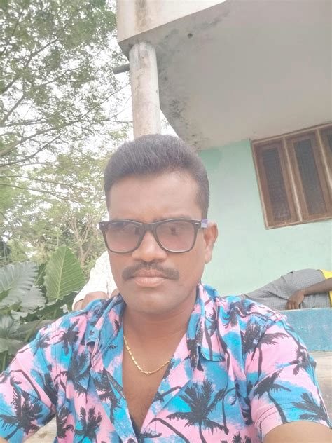 Men's pants Green XS|Custom Made Pants - Online in India | Bow & Square