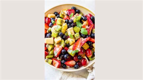 Six Fruits to Add to Your Salads: Fresh and Flavorful