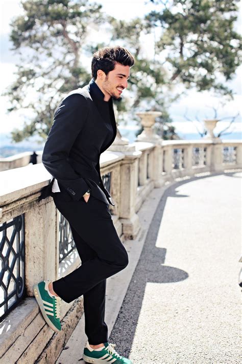 What To Wear With Green Shoes? 30 Outfit Ideas For Men - My Trendy Coop