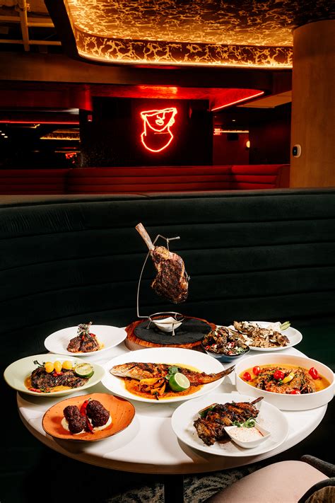 Rihanna’s Cult Caviar Combo Takes Center Stage at D.C.’s Hot New Supper ...