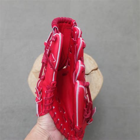 即納可 型付け済み ATOMS アトムズ 一般用 硬式用 特殊重心グローブ 肩甲骨 股関節 右投げ 投手用 グローブ グラブ 野球 ...