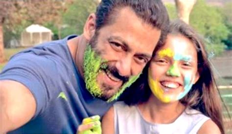 Salman Khan Tere Bina video small girl is daughter of supermodel know ...
