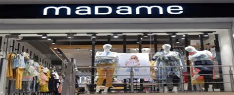 Top 12 clothing brands for women in India for 2024