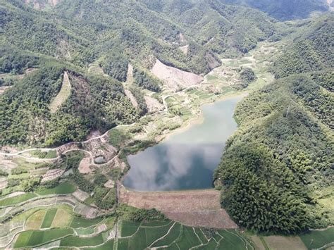 县水利部门开展山塘水库巡查 筑牢汛期安全防线