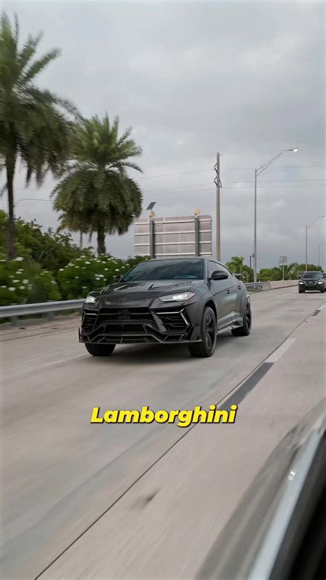 Lamborghini Urus vs Audi RSQ8 SUV comparison