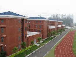 上海校讯中心 - 上海市西外外国语学校(初中)