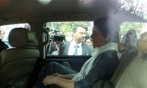 Vadra to attend ED office today for second round of questioning; I ...