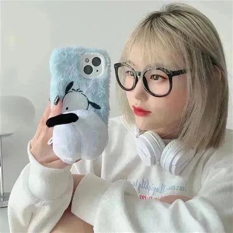 Sanliou Pochacco Spin the Tail Case (For iPhones)