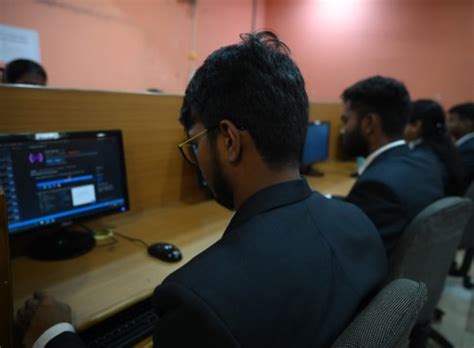 NIIS INSTITUTE OF BUSINESS ADMINISTRATION