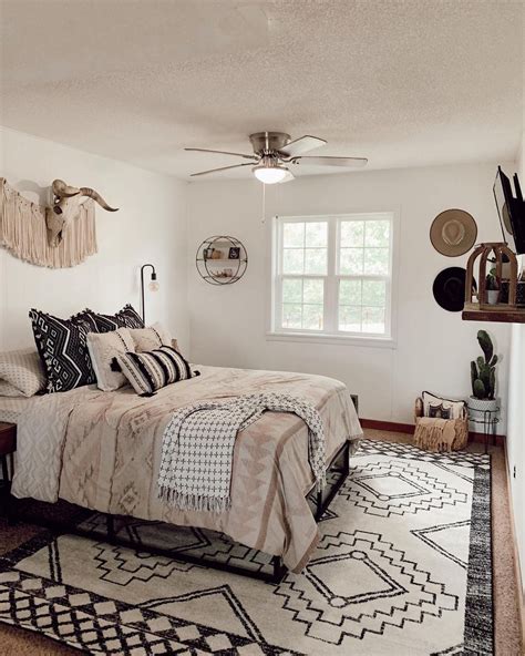 25 Beautiful And Modern Western Bedroom Ideas To Inspire You