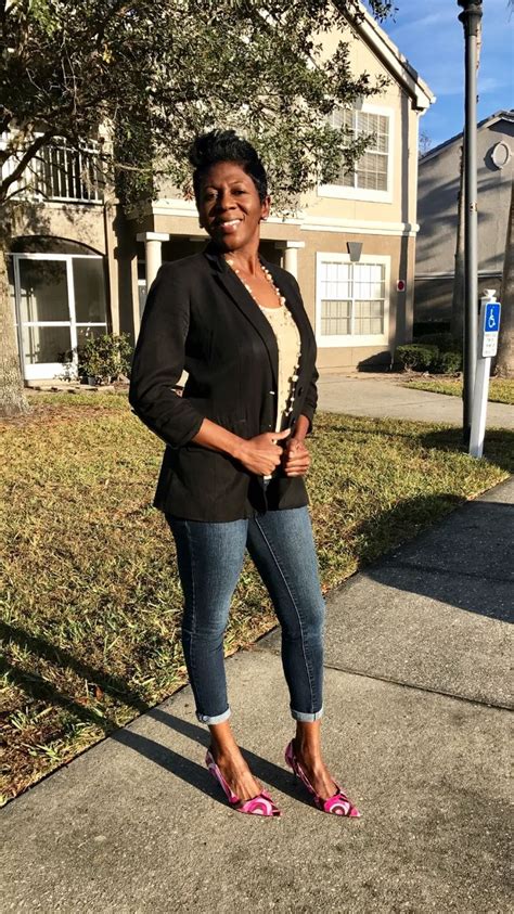 Casual Friday 的图像结果