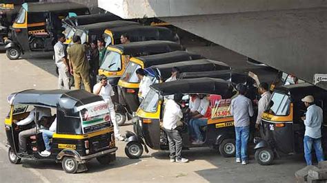 Andheri station may soon get elevated auto deck