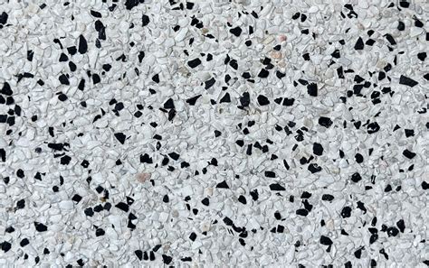 FreeForm | Stonecrete—Exposed Aggregate Plaster | Grit Wash Plaster ...