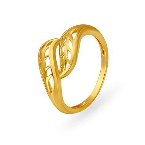 Alluring Leaf Pattern Gold Mesh Ring