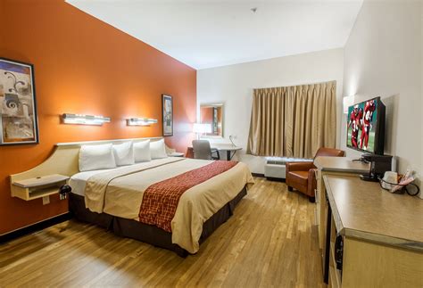 Discount Coupon for Red Roof Inn Panama City in Panama City, Florida ...