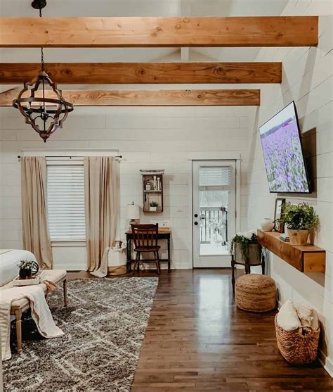 31 Shiplap TV Wall Ideas to Revolutionize Your Space