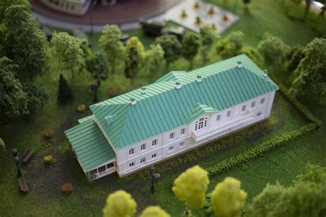 Model Building Stock Images 的图像结果