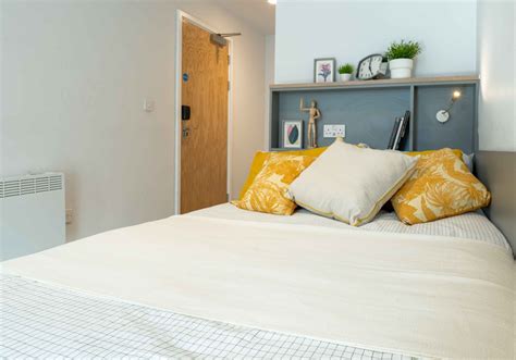 Bronze En Suite Plus to Rent in Nelson Court, Nottingham | iQ Student ...