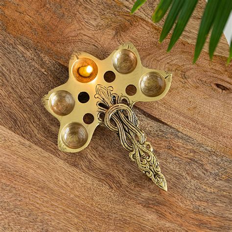Handcarved 'Panch Deep' Brass Aarti Pooja Spoon (5 Wicks, 18.8 cm, 520 ...