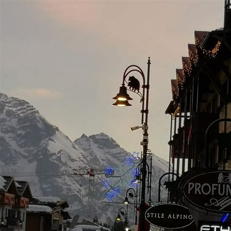 Scuola Sci Nazionale Des Alpes (Madonna Di Campiglio) - All You Need to ...