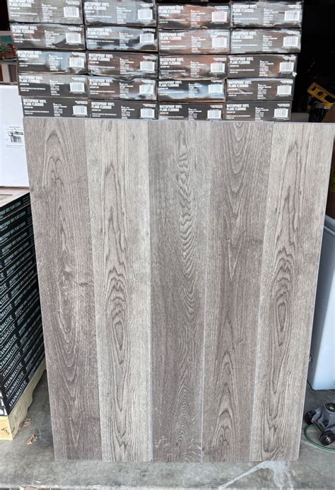 STAINMASTER PetProtect Lockhart Oak 20-mil x 7-in W x 48-in L ...