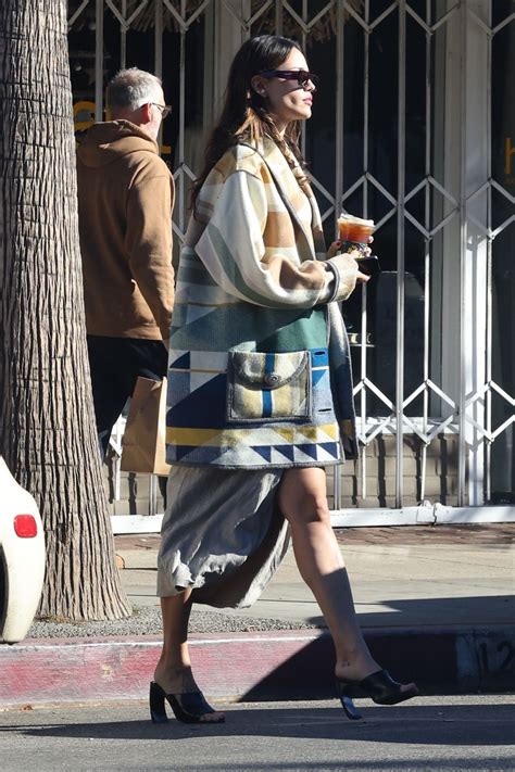 Eiza Gonzalez at Alfred’s Cafe in Studio City 12/24/2022 • CelebMafia