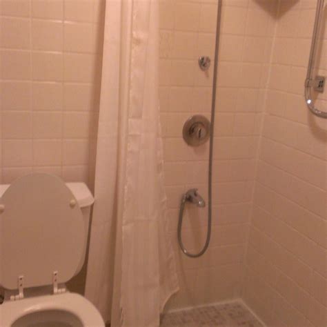 COLUMBIA GORGE INN (Cascade Locks) - Motel Reviews, Photos, Rate ...