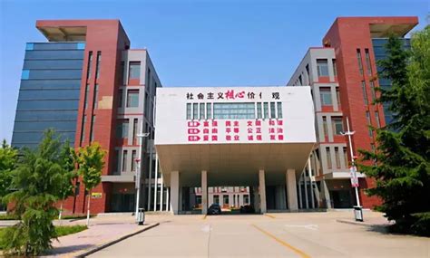 邢台123：邢台技师学院2023年招生火热进行中。