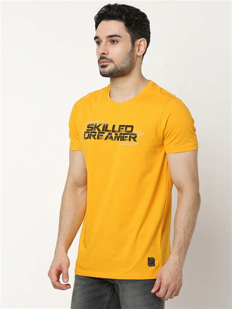 Underjeans by Spykar Men Yellow T-shirt