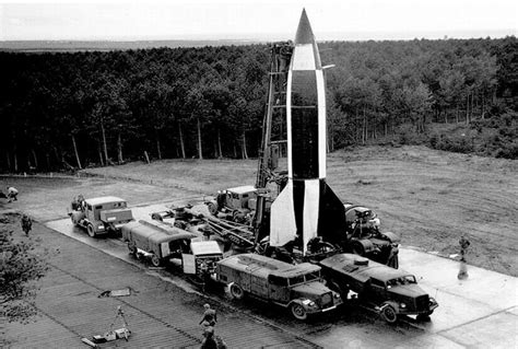 德国二战时期研发 世界上最早投入实战使用的弹道导弹 - 每日头条