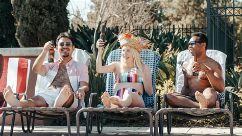 Go Swimming 的图像结果